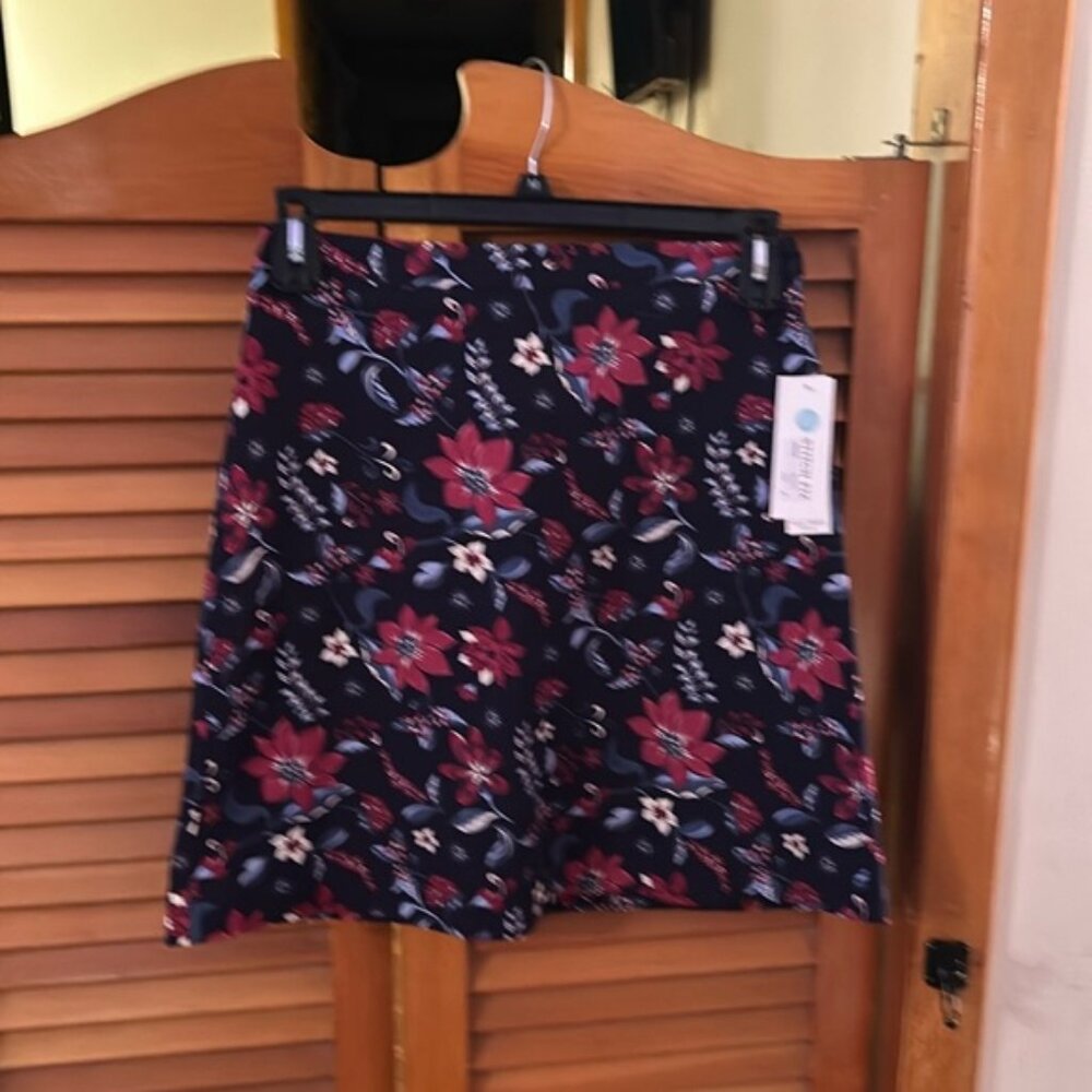 Margaret M NWT a line skirt